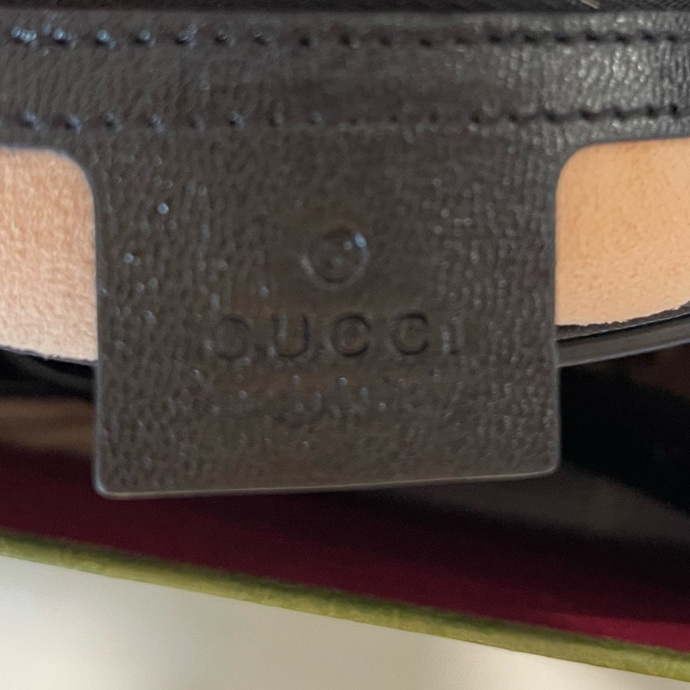 Gucci | Dhalia Double G Small Crossbody Leather Bag | Black - Picture 15 of 16
